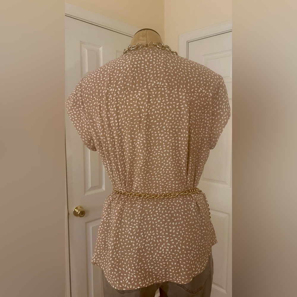 •SALE•(2)Monday Fun/Size M Brand New Dress Tops- NWT. - Picture 5 of 11